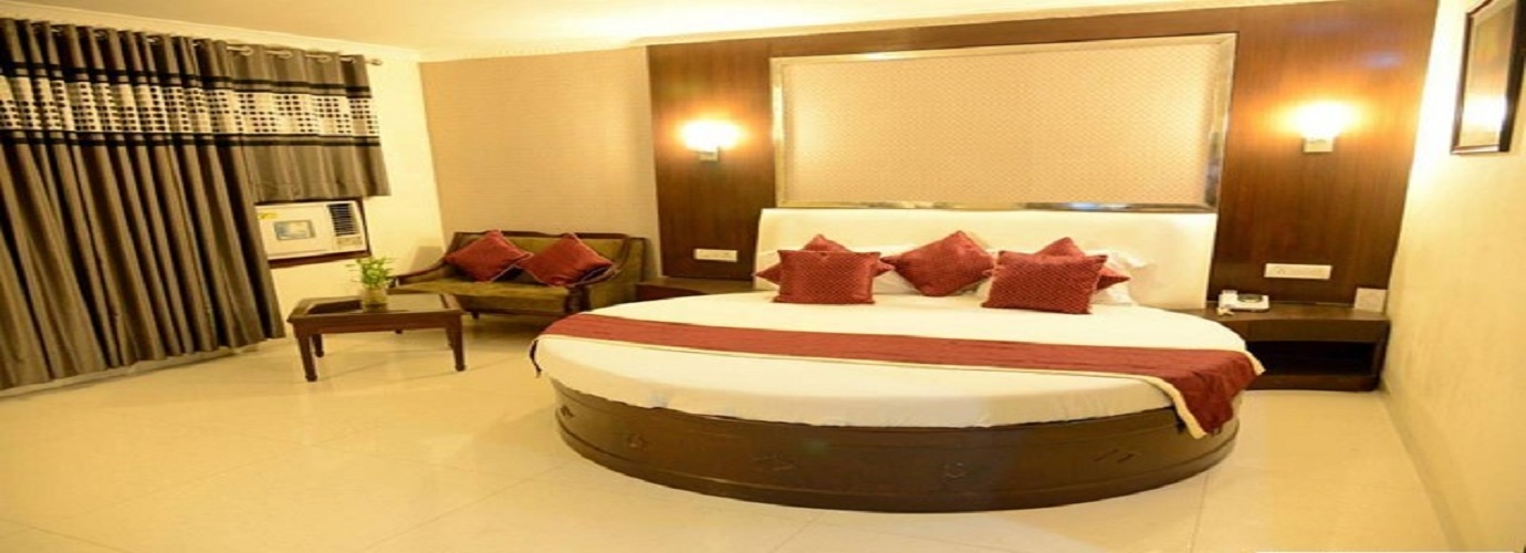 Honeymoon Suite 