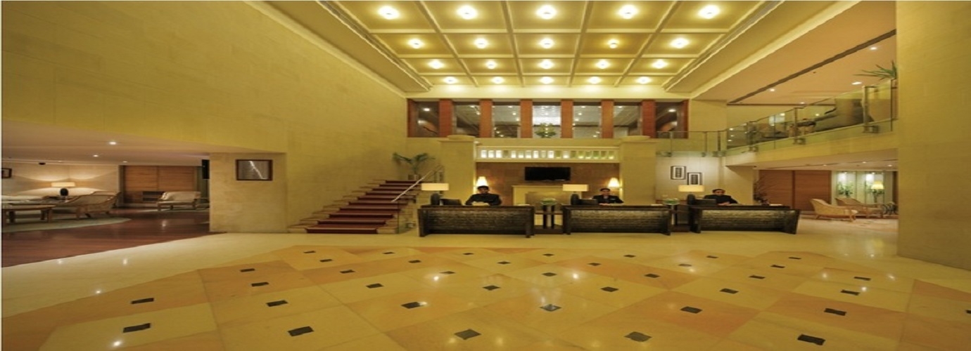 Reception & Lobby