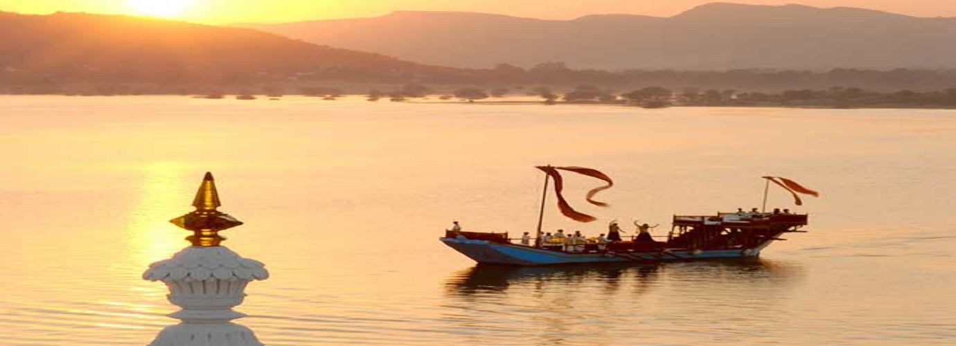 Gangaur Boat