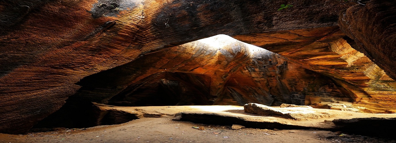 Naida Caves