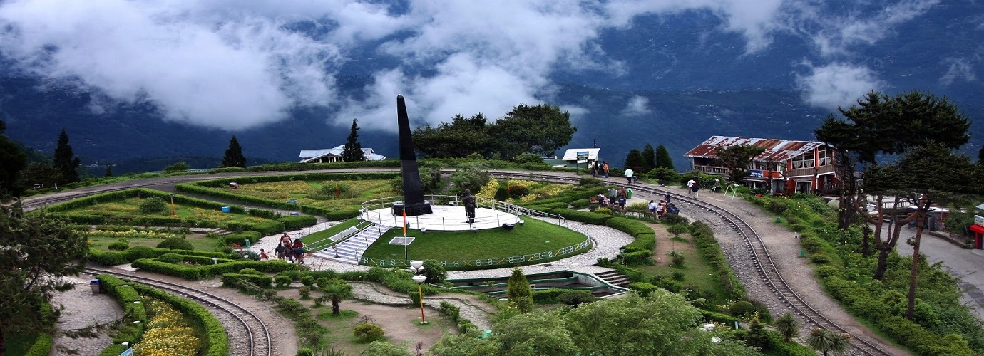 Batasia Loop Darjeeling